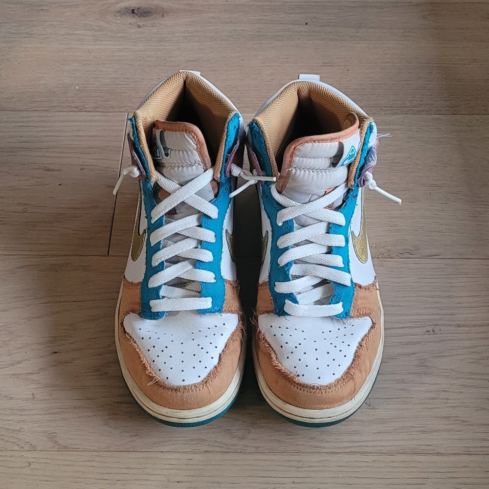 Nike Dunks High Womans 7.5